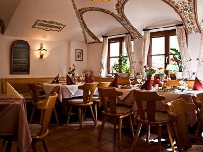 照片: Goldenes Fassle